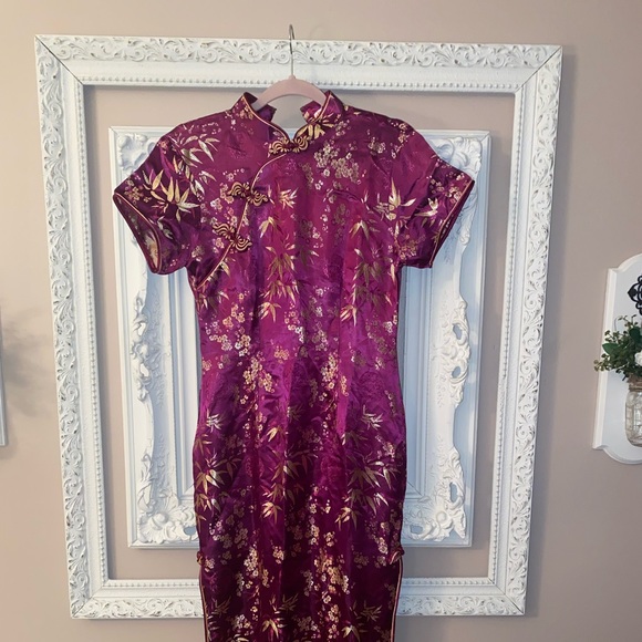 VINTAGE LINDSEY FUCHSIA ORIENTAL STYLE DRESS - Picture 1 of 8